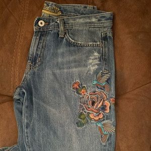 Vintage Embroidered Size 29 Miss Me jeans